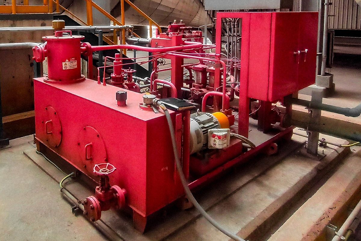 Red hydraulic power pack