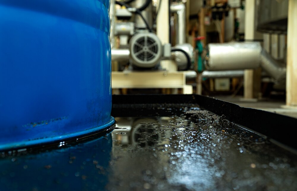 Image of hydraulic leak